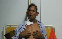 nghe an cam dao phay dam hang xom cuop 30 trieu tien ban bo