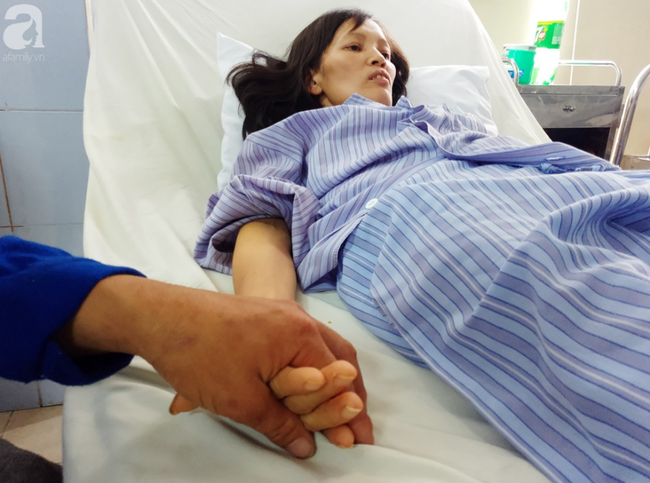 nam dinh chang trai tre tan tat khoc tuyet vong khi vo hon gan 10 tuoi len con dau tim ma khong tien chay chua