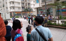 vu nguoi phu nu bi thuong sau 2 tieng sung o ha noi hung thu nhieu lan truy lung cho vo o