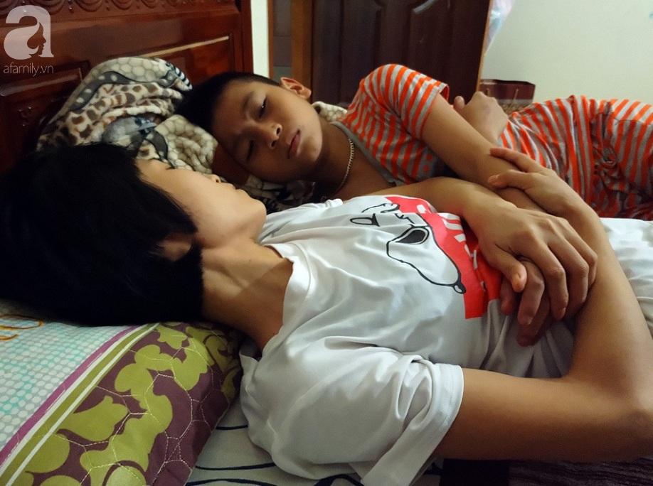 ba me don than ung thu giai doan cuoi gianh giat su song tung ngay mong duoc om con trong long moi dem