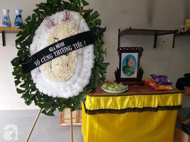 bac si trong vu be trai 22 thang tu vong bat thuong toi am anh ca doi chu khong phai vi dong tien