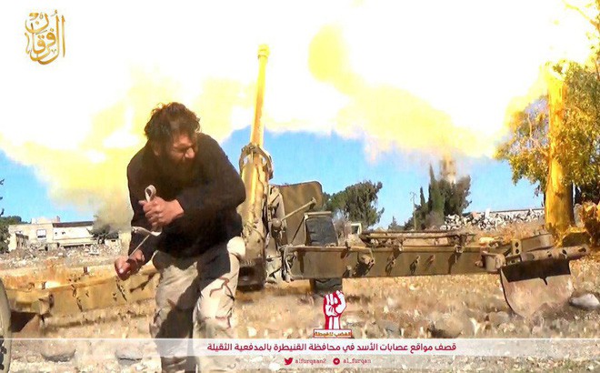 arab saudi bat ngo tro mat tung cu dam thoi son day phien quan syria vao cua tu