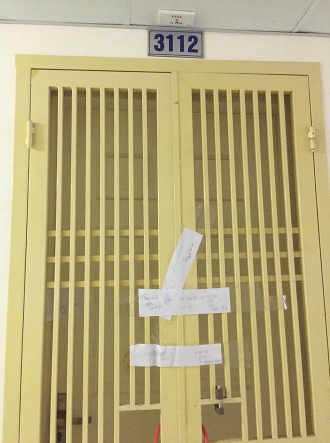 hang xom noi ve nu sinh bi nghi nem con hom qua co mot nam thanh nien den go cua nha co gai nay mai khong duoc