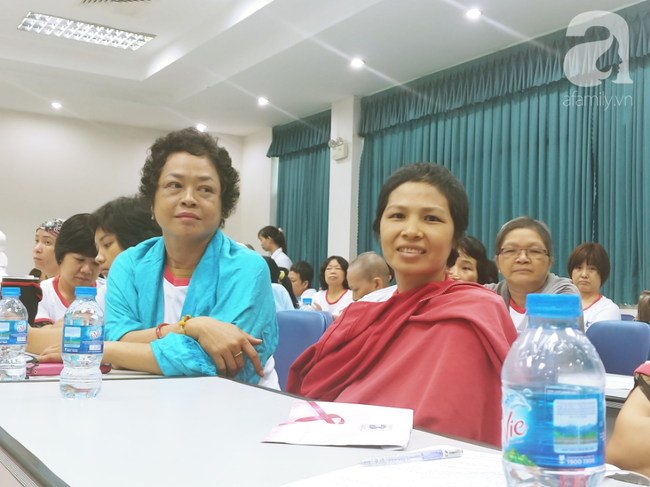 tam su cuoi ra nuoc mat cua nu benh nhan ung thu vu ngay 20 10 thay mat bac si la muon oi