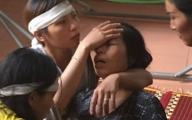 tieng khoc xe long cua dua tre 8 thang tuoi bu vu ba ngoai sau ngay nguoi me tu vong vi tai nan giao thong