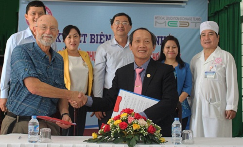 hop tac trao doi y te voi to chuc hoa ky o can tho