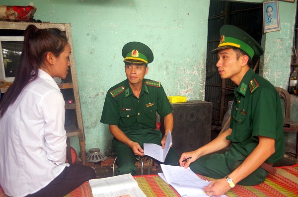 bo doi bien phong an giang gieo niem tin noi gian kho