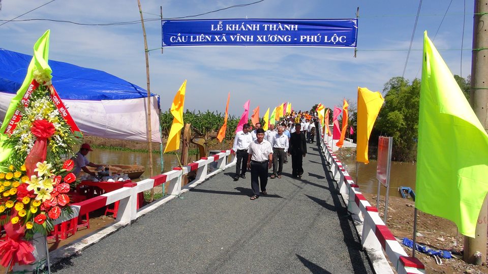 khanh thanh cau lien xa bien gioi vinh xuong phu loc