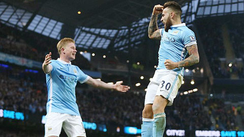 otamendi va yaya toure ghi ban man city duy tri ngoi dau bang