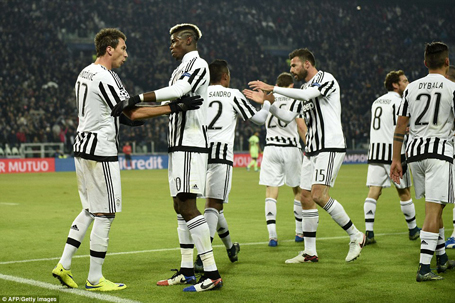 vuot qua man city juventus thang tien vao vong knock out