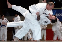 putin ong hoang the thao ong trum chinh tri