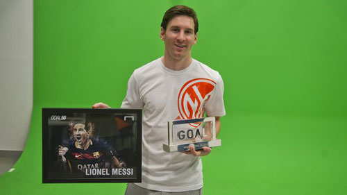 vuot qua ronaldo neymar va suarez messi lan thu 4 gianh giai goal 50