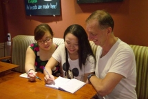 giup nguoi nuoc ngoai hoc tieng viet