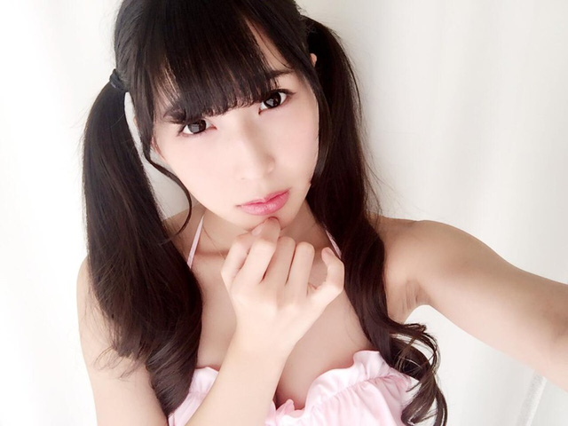 aya kawasaki nguoi dep nhat ban sinh nam 1991 me truyen conan