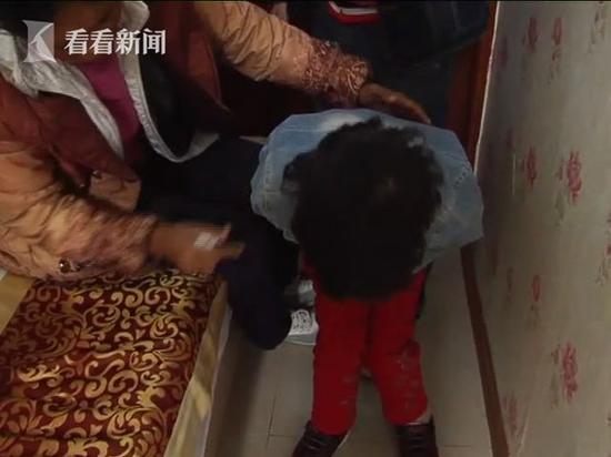 bo me di lam an xa be gai 6 tuoi bi chong cua co ham hiep suot 1 nam den tram cam