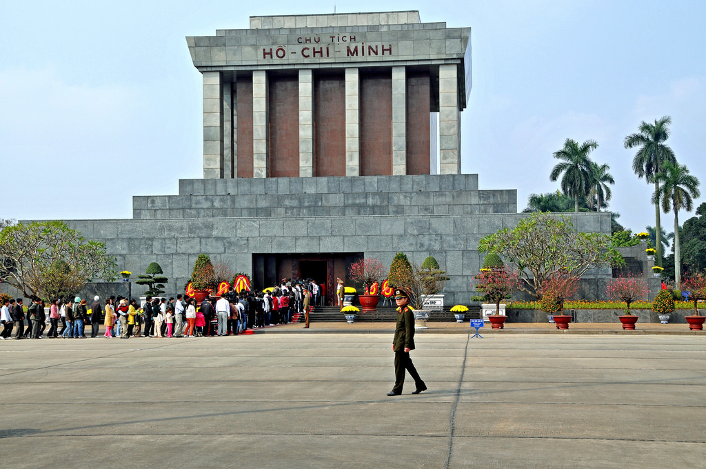 10 diem den hap dan nhat ha noi tren bao nuoc ngoai