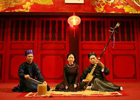 lien hoan tai nang tre ca tru ha noi 2016