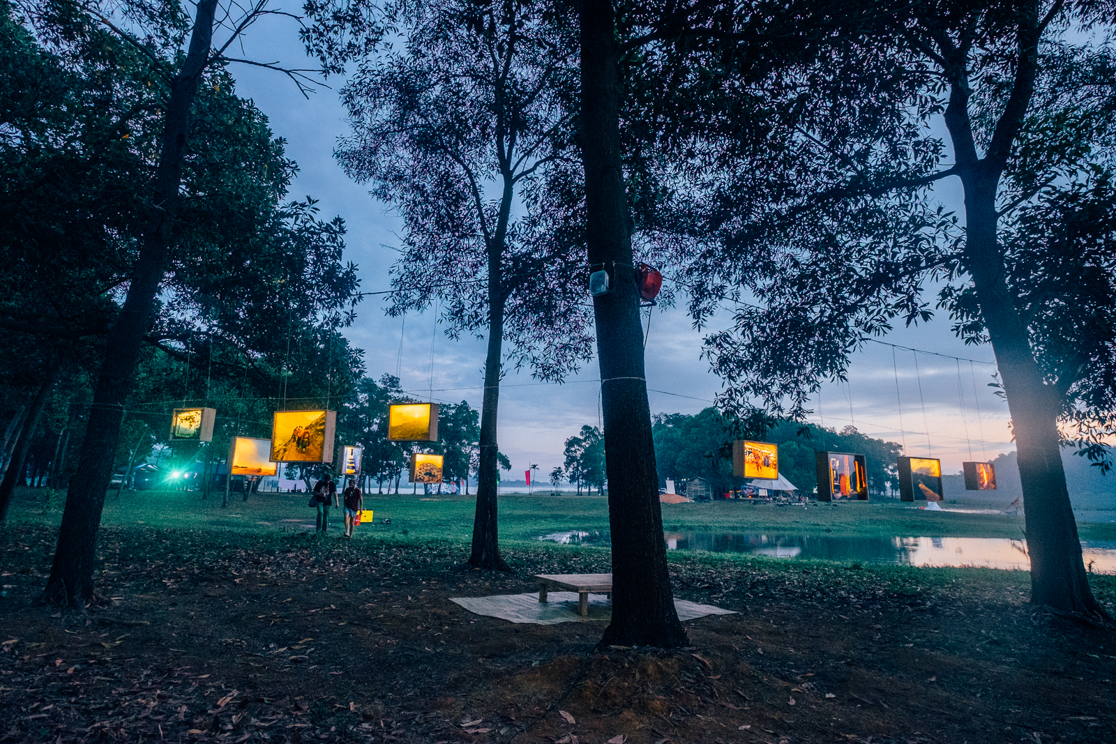 nhieu su kien van hoa hap dan dip cuoi tuan tai ha noi