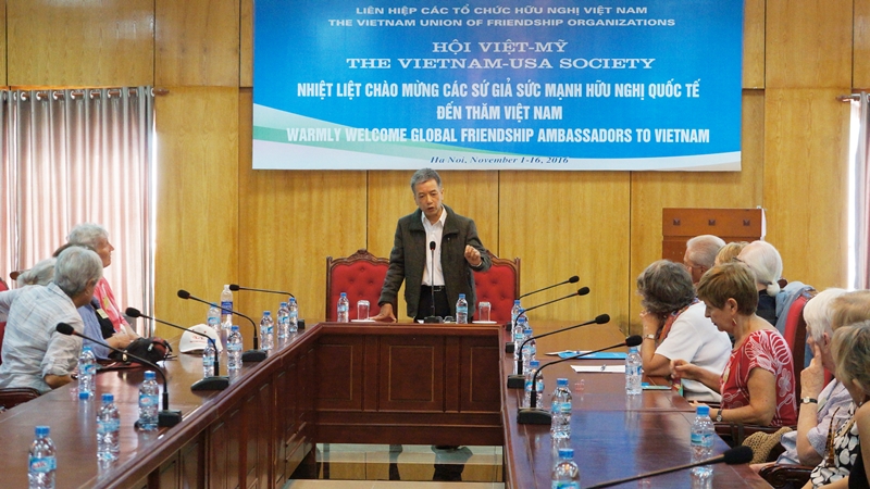gioi thieu viet nam cua hom nay toi cac dai su huu nghi toan cau