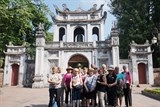 gioi thieu viet nam cua hom nay toi cac dai su huu nghi toan cau
