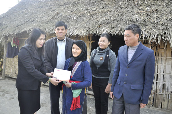 sua doi bo sung chinh sach giam ngheo