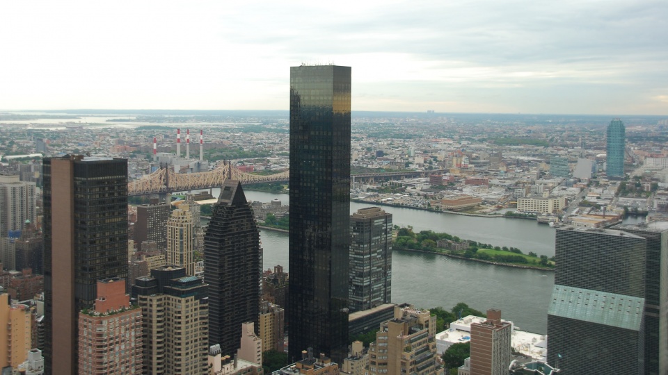 10 toa nha choc troi mang ten trump tren toan the gioi