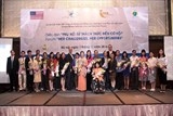 cai thien doi song va nang cao nang luc lanh dao cho phu nu viet nam