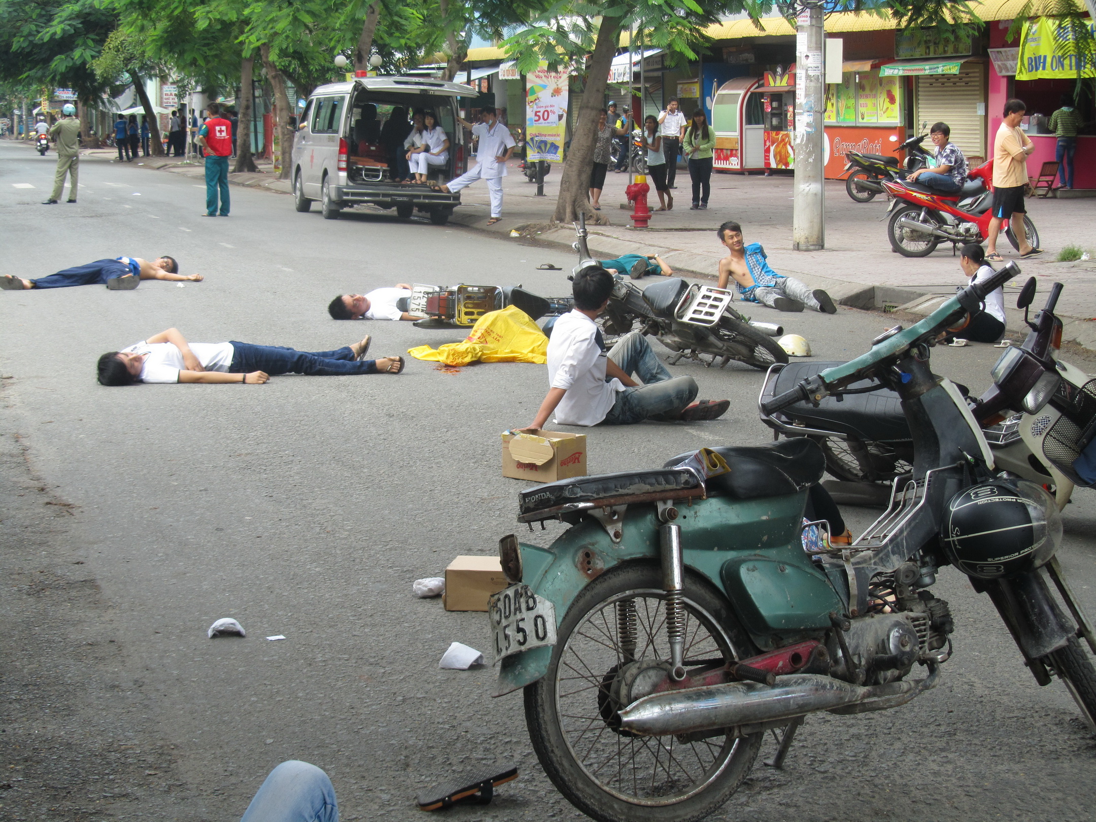 ngan ngua nguy co tu vong va bi thuong do tai nan giao thong duong bo