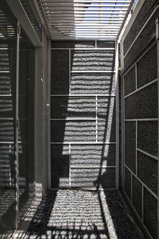 nha 3x10 cua ddconcept nho hep dau co nghia la khong duoc song suong