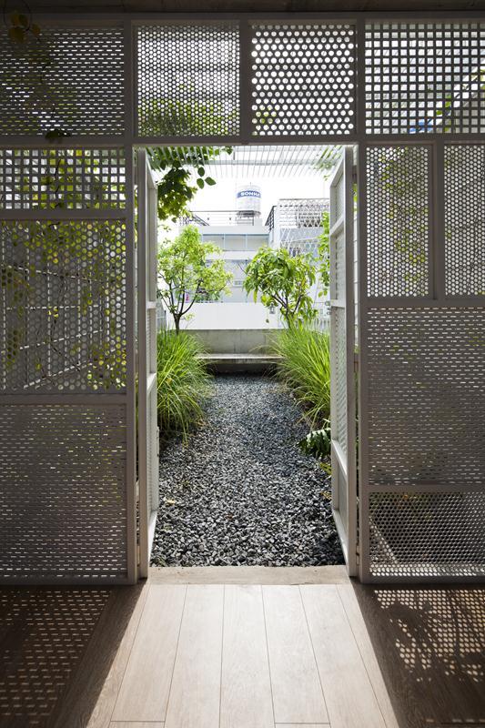 nha 3x10 cua ddconcept nho hep dau co nghia la khong duoc song suong