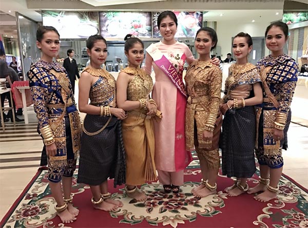 dai dien viet nam lot top 9 hoa hau du lich quoc te 2016