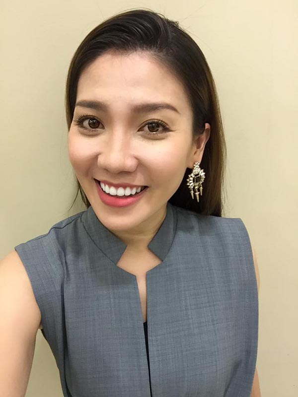 nu mc xinh dep len tieng ve hanh dong ngoay mui tren song truyen hinh