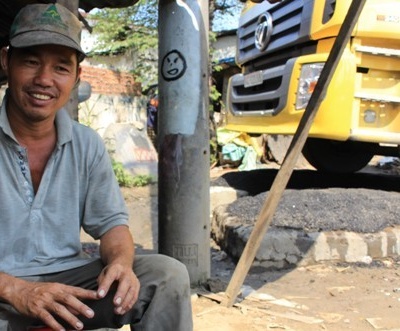 hiep si giao thong 11 nam giai cuu ket xe