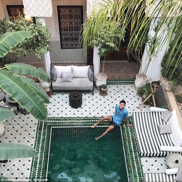 be boi nho nhat the gioi thu hut dong dao du khach