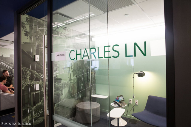 uoc mo cua nhan vien van phong day co phai khong tru so linkedin tri gia 23 ty usd co ca rap chieu phim cho nhan vien