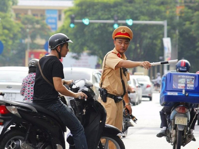 khong dung xe de kiem soat hanh vi khong sang ten doi chu