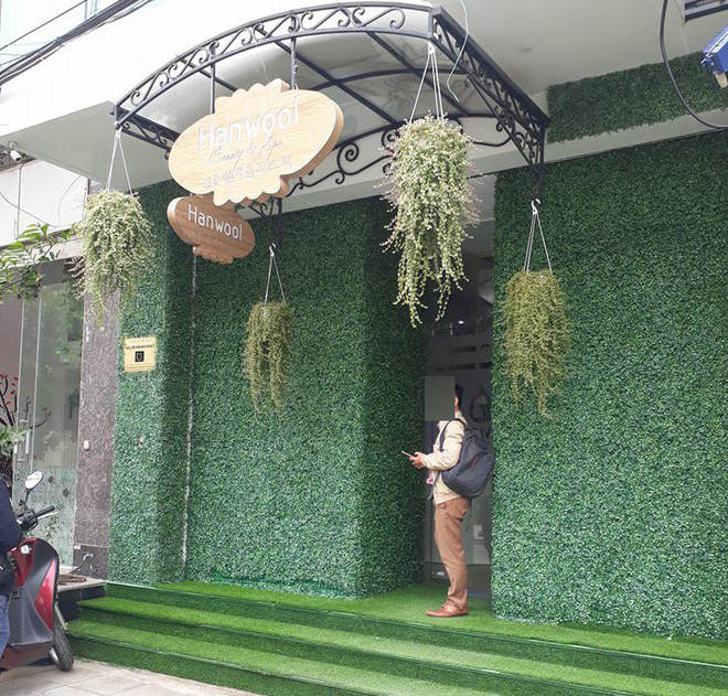 vu lo hang my pham 11 ty dong bi thu giu vi khong ro nguon goc chuyen ho so sang co quan dieu tra