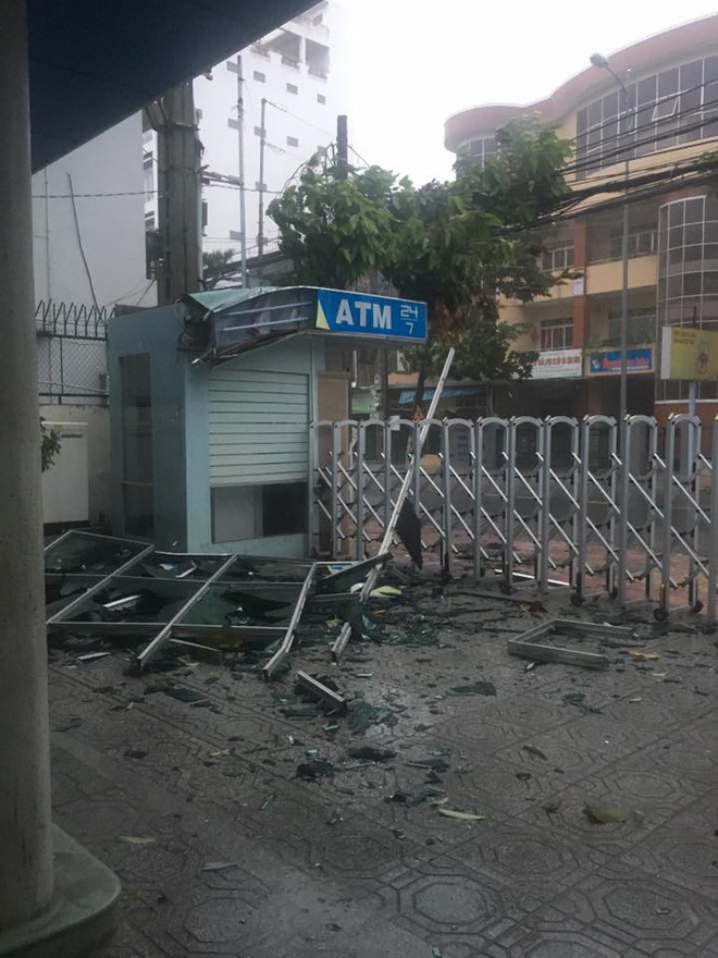 bao so 12 da do bo vao dat lien hang nghin nha dan o khanh hoa bi sap tuong bay mai