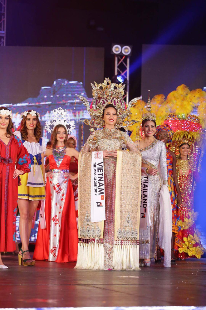 khanh ngan xuat sac dang quang hoa hau tai miss globe 2017