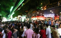 Thuận Kiều Plaza chính thức đổi tên thành The Garden Mall, hàng nghìn người Sài Gòn chen nhau vào khám phá trong ngày khai trương
