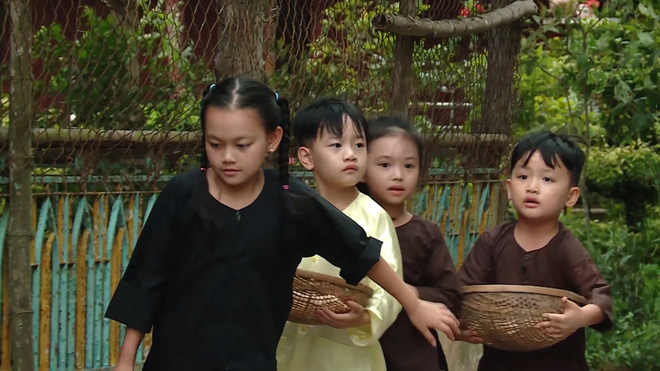 bo con mc hong phuc mang tieng xau vi lo hanh ha cac cap bo con khac cua bo oi