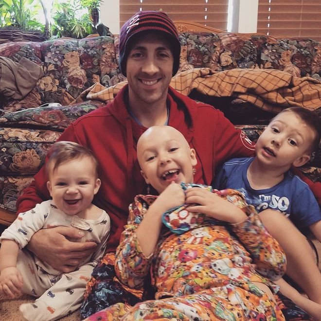 toc con vuong day luoc khi chai me nghi ngo can benh nay va day la chan doan chinh xac cua bac si