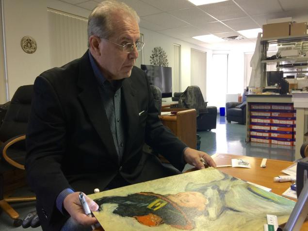 duoc thua ke chiec may khau nguoi dan ong nghen ngao khi biet kho bau tri gia gan 300 ty phia sau