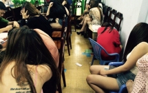 dot kich nha hang o trung tam sai gon tam giu hang chuc nam nu phe ma tuy dang thac loan