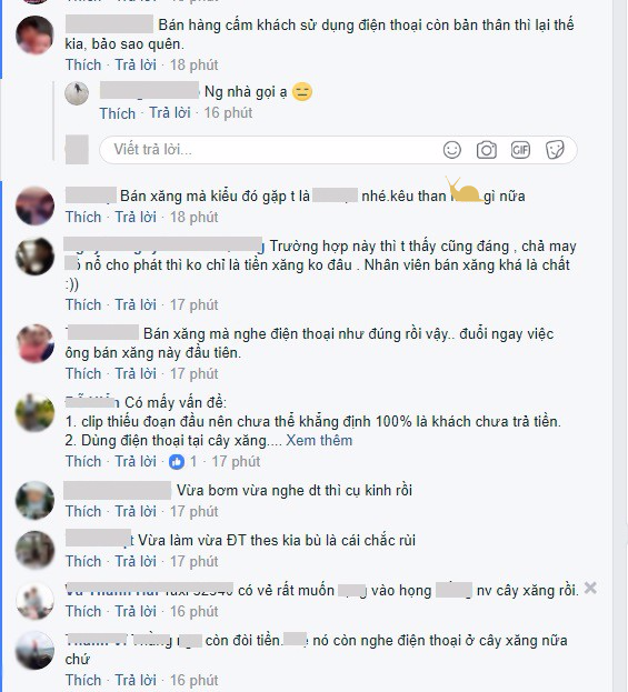 nhan vien cay xang dang dan nho tim tai xe do xong bung ngo dau lai bi chi trich vi vua lam vua nghe dien thoai