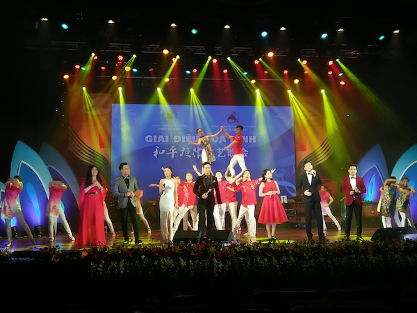 giai dieu hoa binh cau noi that chat giao luu nhan dan viet nam trung quoc