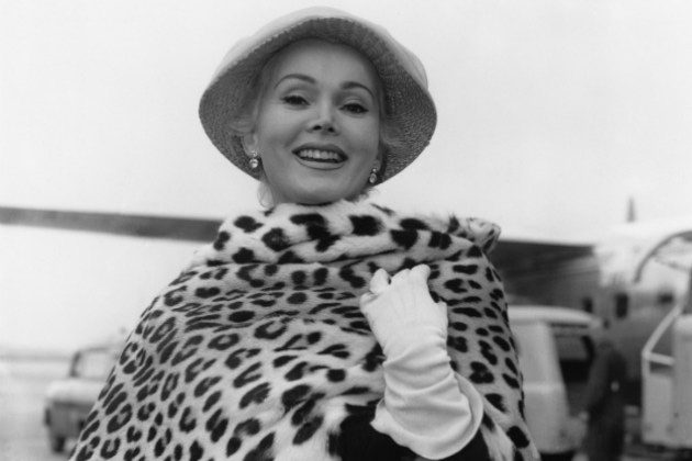 hon nhan chi vai ngay tham chi vai gio chac khong ai ngo sao hollywood ket hon va li hon chong vanh den the