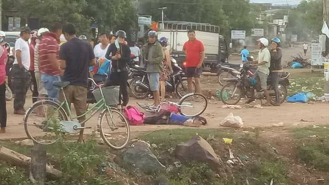 dac lac xe tai tong vao hoc sinh tieu hoc tan truong nan nhan tu vong tai cho