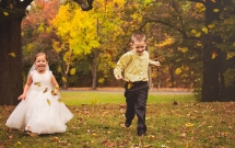 cho con gai 5 tuoi chup anh cuoi ba me bi phan doi du doi nhung khi biet su that ai cung nghen ngao bat khoc