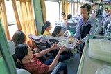 nganh duong sat dung dich vu nhu hang khong de hut khach di tau